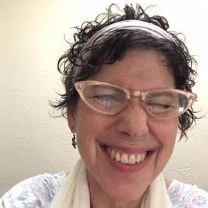 Meet your Posher, Laureen